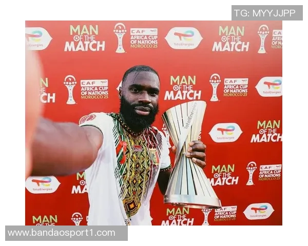 曼联明夏引援目标锁定两名中场埃利奥特安德森成为首选球员